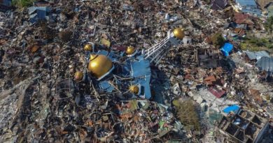 Indonesia quake, tsunami toll jumps to 1,234: Disaster agency Indonesia quake, tsunami toll jumps to 1,234: Disaster agency