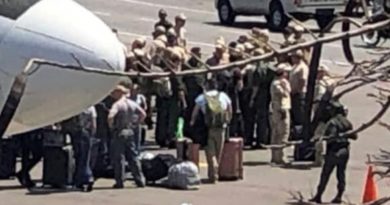 Aviones militares rusos aterrizan en Venezuela Aviones militares rusos aterrizan en Venezuela